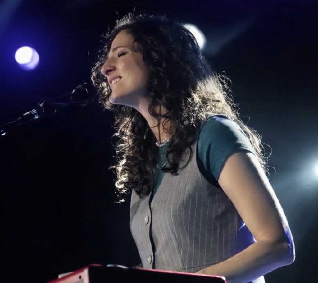 Lori leading worship outdoors